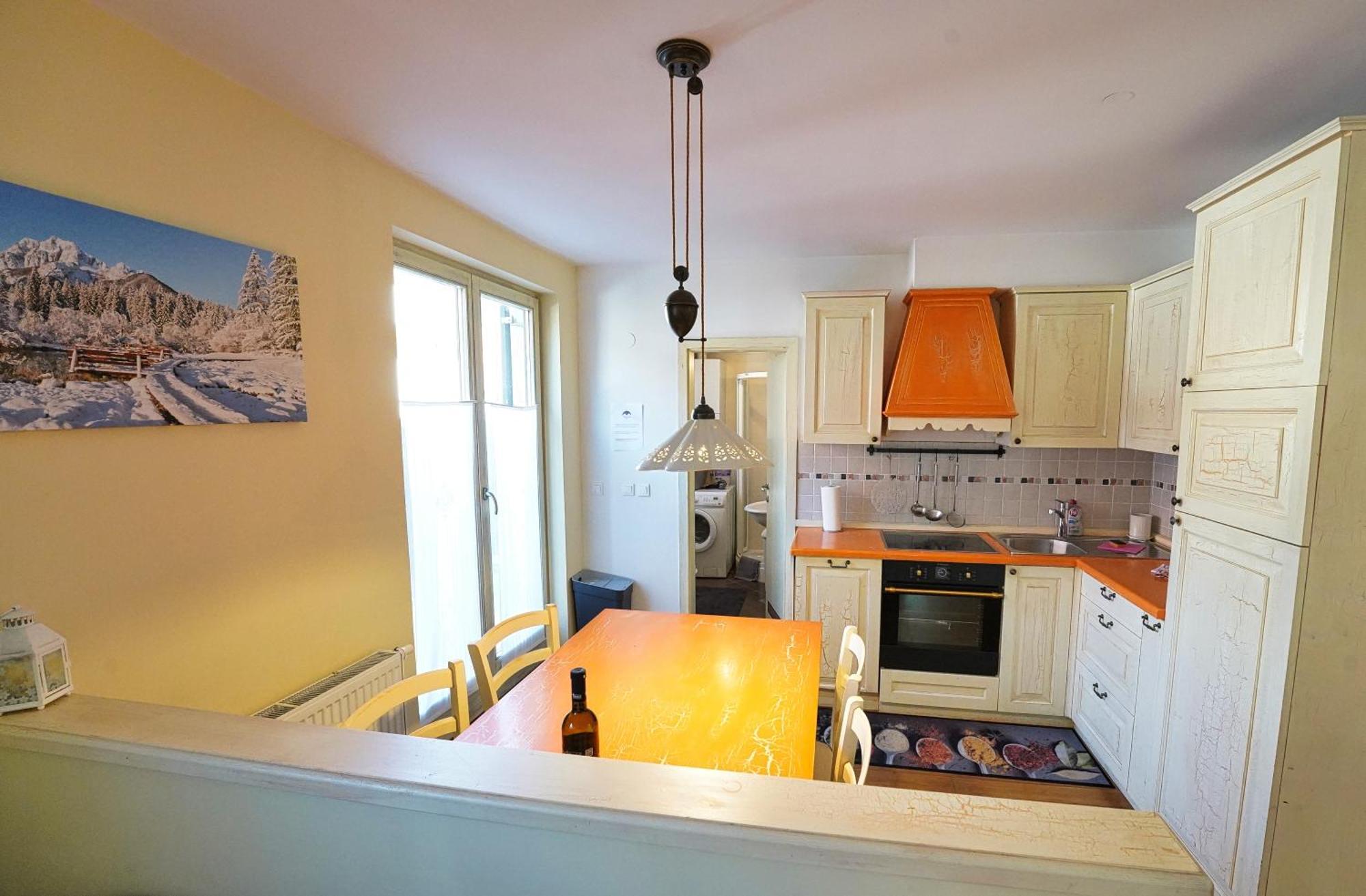 Apartment Mojstrovka With Terrace In City Center Kranjska Gora Dış mekan fotoğraf